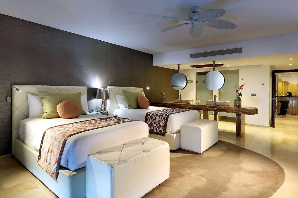 Grand Palladium Bavaro Suites, All Inclusive Resort & Spa Πούντα Κάνα 4*,  Δομινικανή Δημοκρατία